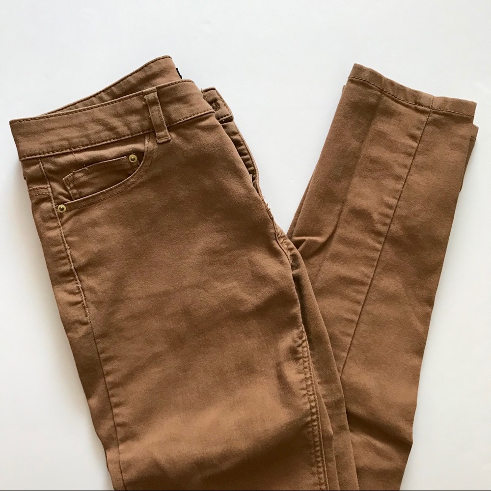 ⭕️4/$20 Skinny H&M Coffee-Colored Pants